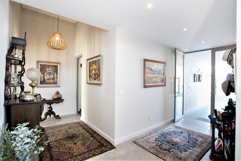 5 Bedroom Property for Sale in Pinnacle Point Golf Estate Western Cape